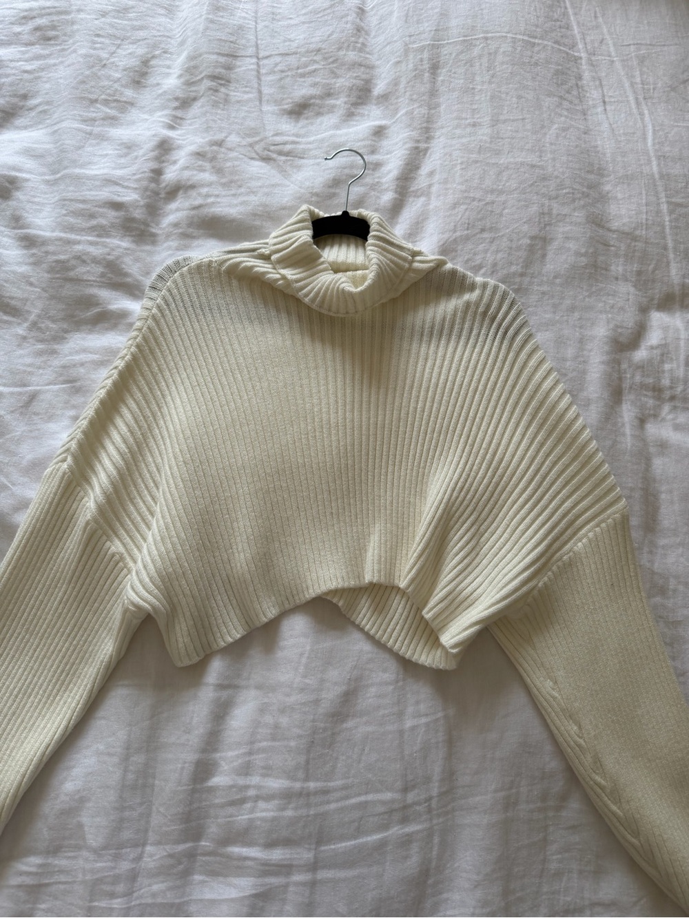 Cropped Ribbed Turtleneck Sweater in Cream